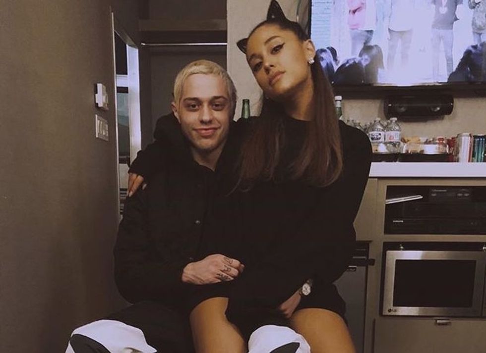 There Is A Crazy Rumor Pete Davidson Sent Mac Miller Intimate Pics Of Ariana To ‘Claim Her’