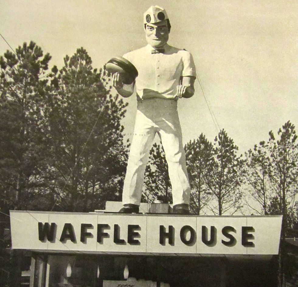 The story of Muffler Men and other roadside giants It's a Southern Thing