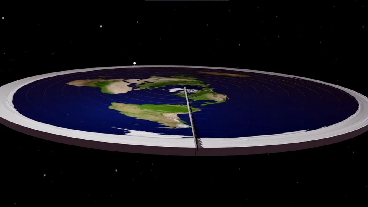 A New Flat Earther Theory Is Going Around And It Has A Major Hole In It