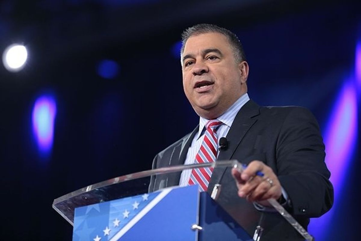 Can This Idiot David Bossie Win Rose As Trump's Forever Chief Of Staff?