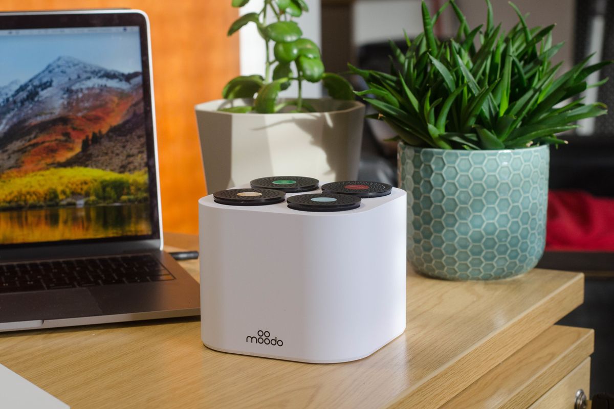 Moodo Smart Aroma Diffuser review: Ask Alexa to mix and match the scent of your smart home