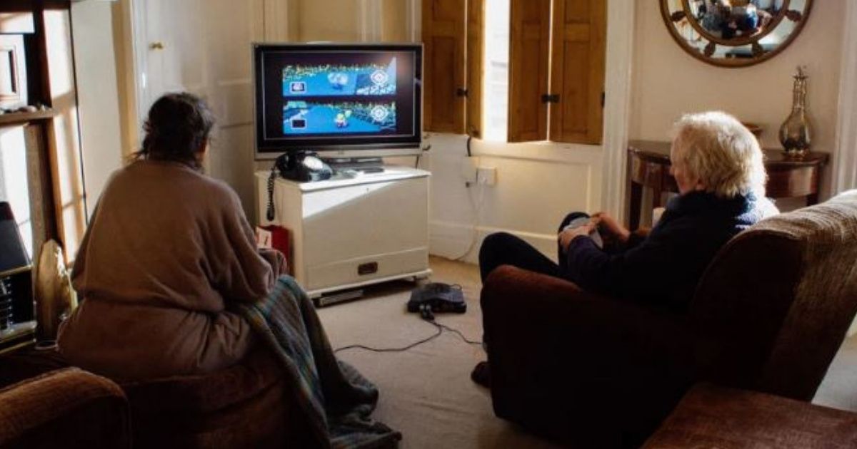 Person's Parents Have Been Playing 'Mario Kart' Every Day Since 2001 For A Very Specific Reason ðŸ˜‚