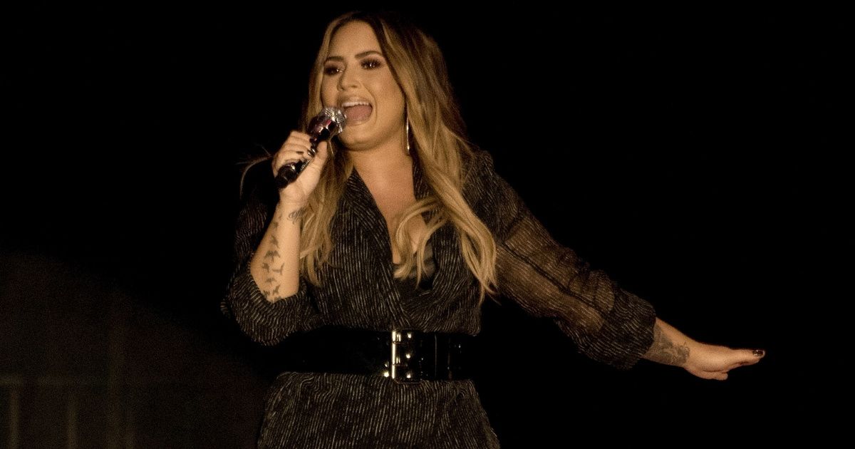 Demi Lovato Slams Game's Awful Fat-Shaming Ad That Showed Up On Her Instagram Feed