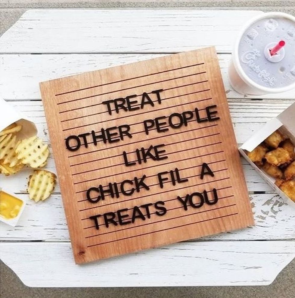 14 Letterboard Quotes That Are Relatable To Every College Student