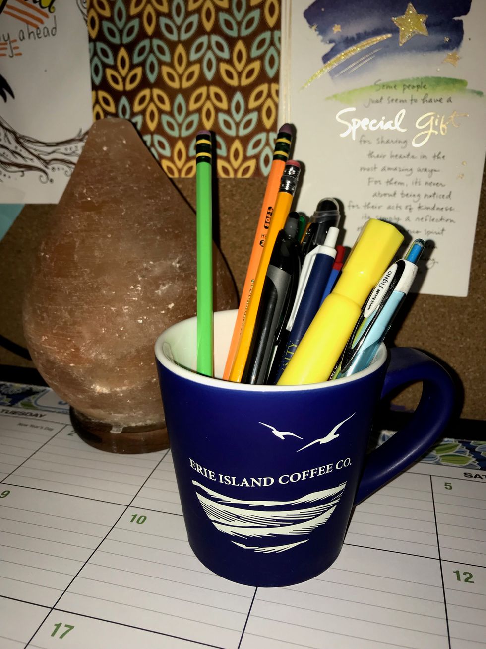 13 Uses For A Coffee Mug OTHER Than Holding Your Caffeine Fix