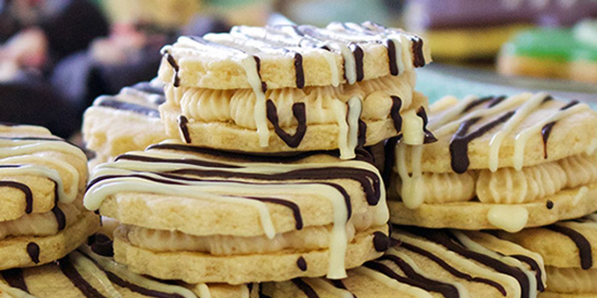 Malted White Chocolate Halva Sandwich Cookies My Recipe Magic