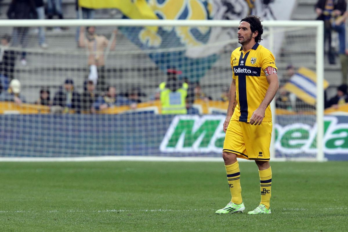 Il Parma ha conquistato la Serie A grazie al capitano risorto tre volte