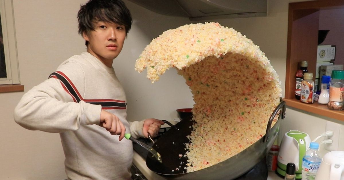 This Screenshot From A Video Prank Involving Fried Rice Just Became A Photoshop Battle For The Ages