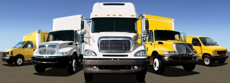 Penske Used Truck Center In Dallas, TX Penske Used Trucks
