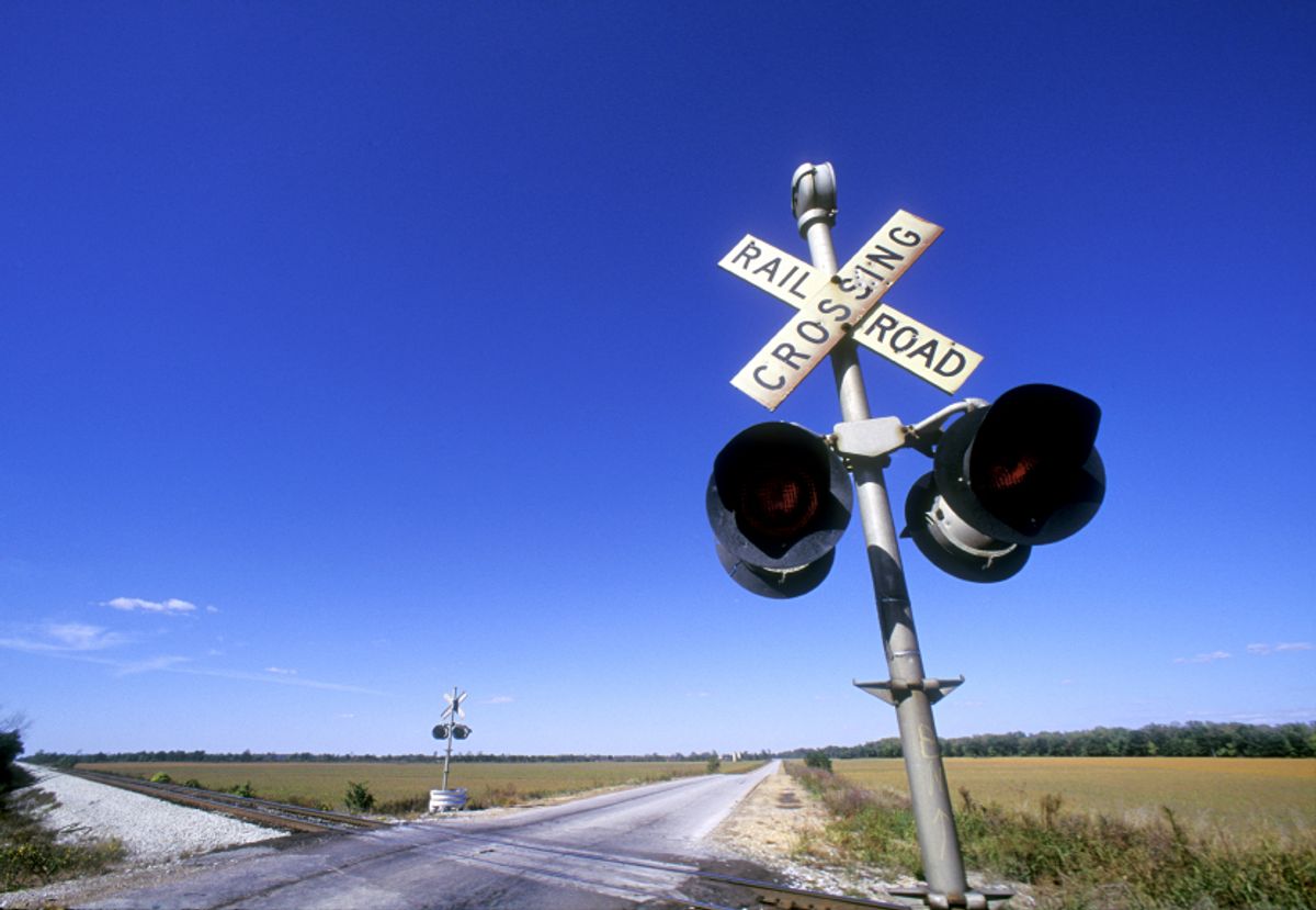Railroad Crossing Safety Tips Focus of Government Campaign