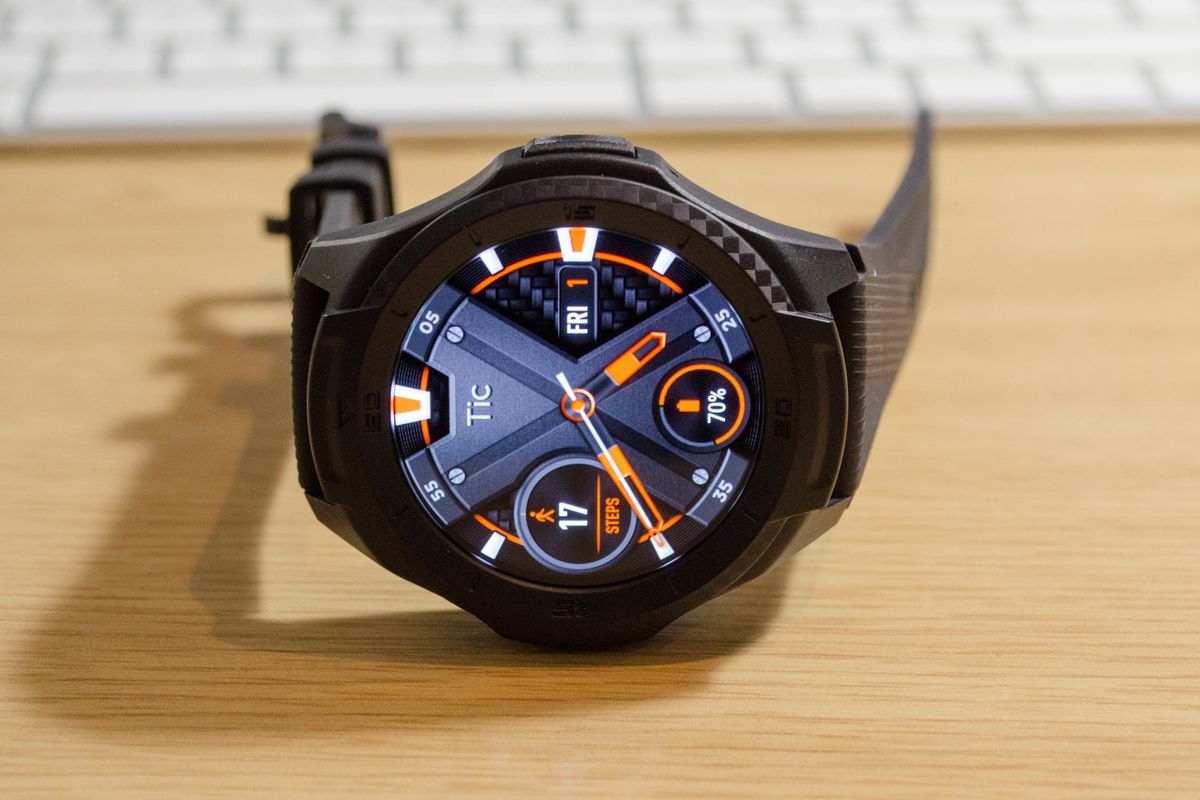 Mobvoi TicWatch S2 and E2 review: Same low price, now with swim tracking