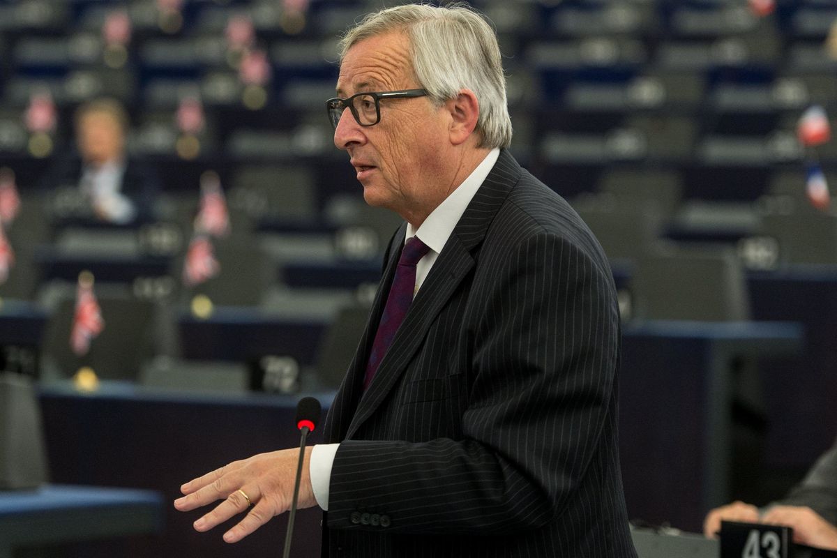 Il vero terrorista è proprio Juncker: «L’Italia? Non voglio un’altra Grecia»