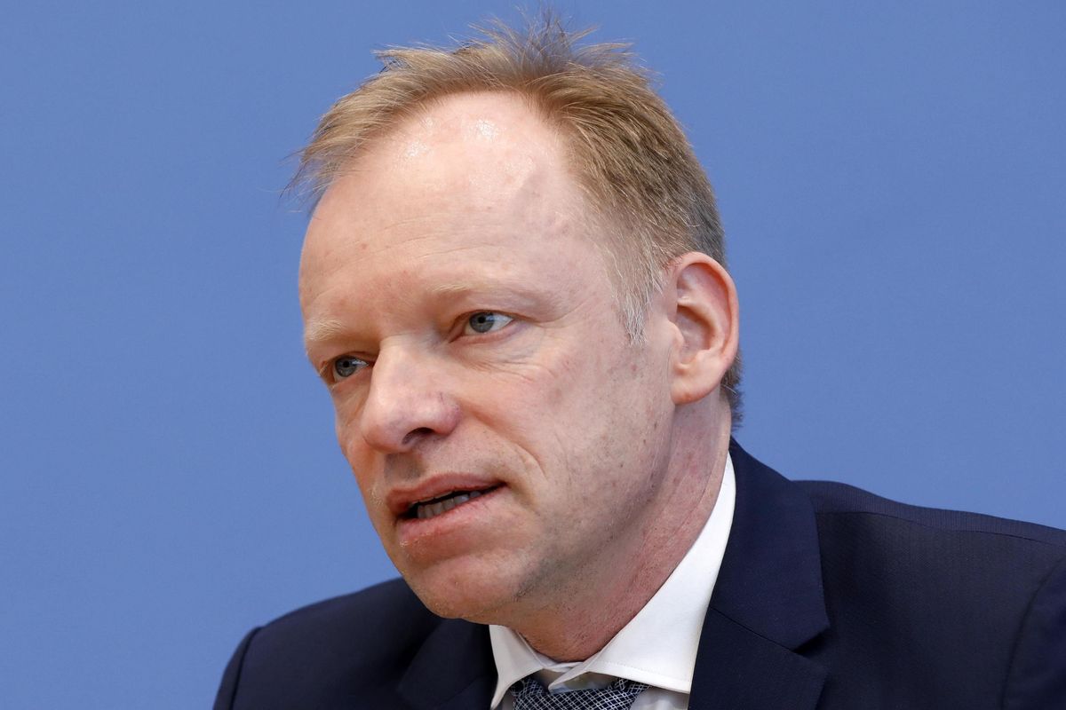 La Germania abbatte l’ultimo tabù: «Italia fuori dall’euro non è una follia»