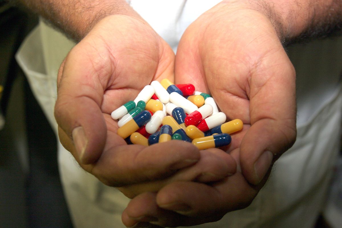 Si acquistano online le pillole da sballo più forti dell’eroina
