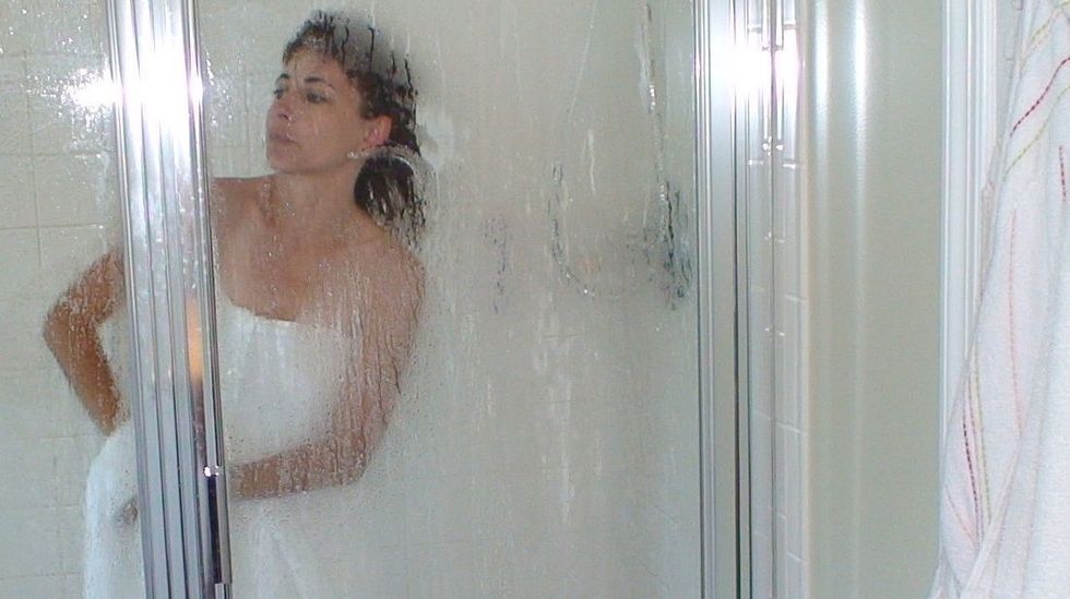 12 Reasons Showering, At Like, 10 PM Is SO Much Better Than Showering, At Like, 8 AM