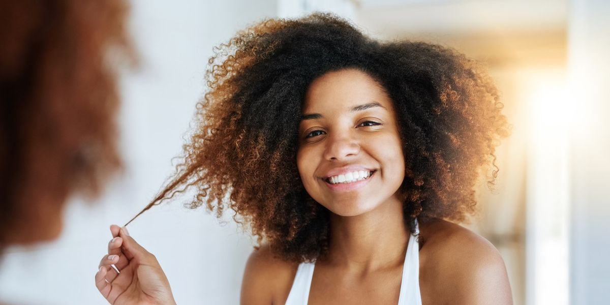 7 Essential Oils All Naturalistas Need For Their Hair