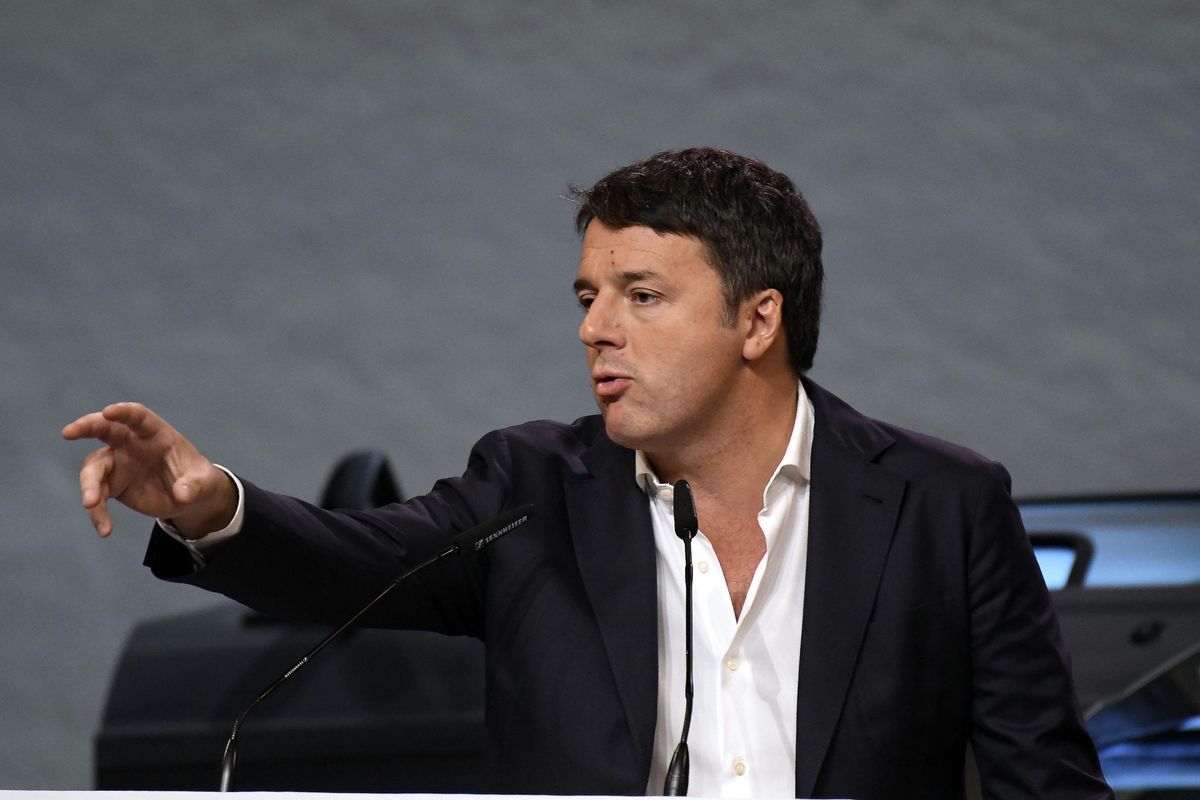 Renzi tuona contro la pace fiscale. Ma va in gita a Cannes con Briatore