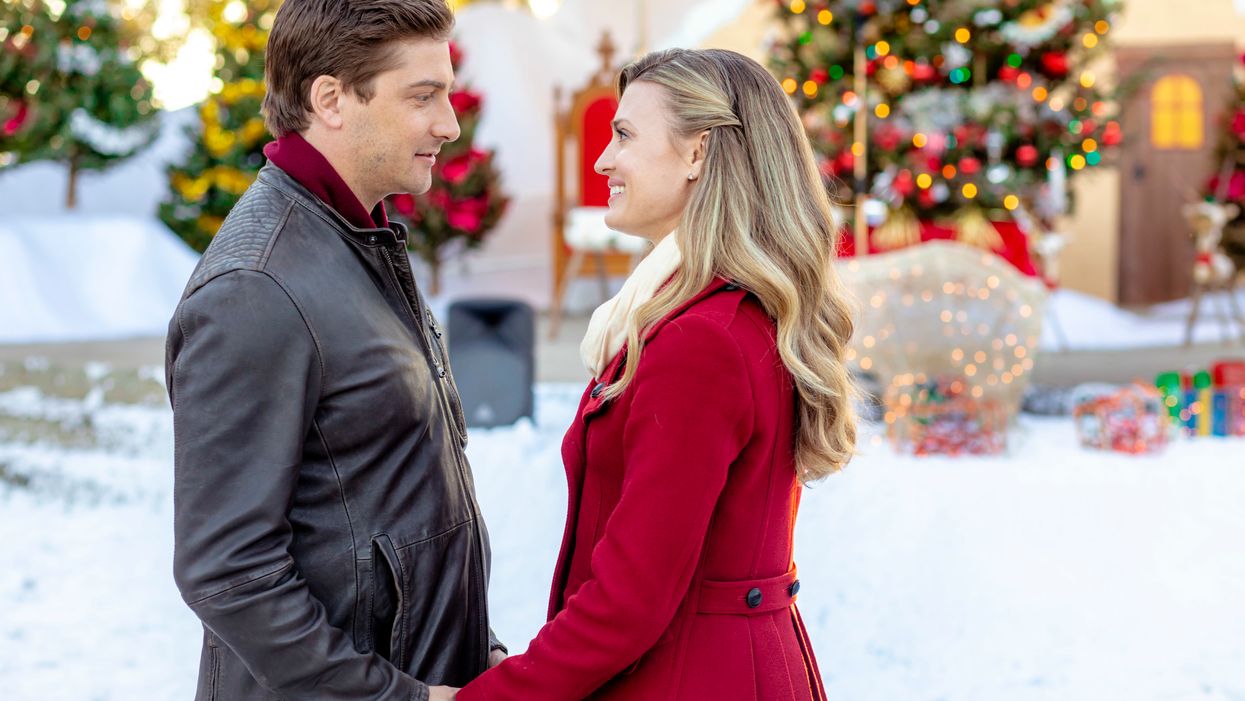 Here's when all 40 of Hallmark's new Christmas movies will air