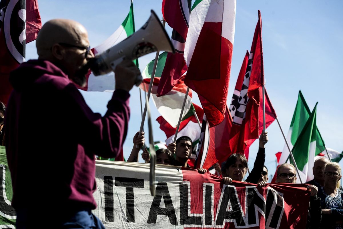 Deliri su Torre Maura. La sinistra italiana è Concita molto male