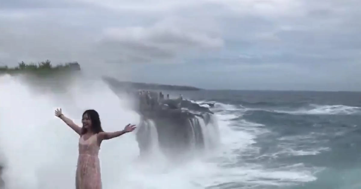 This Viral Video Of Giant Wave Crashing Into Unsuspecting Tourist Has Everyone Saying 'Ouch'
