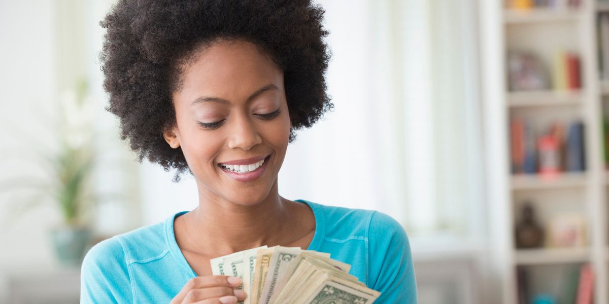 Smart Women Finish Rich: Here's How To Break The Generational Curse Of Being Bad With Finances