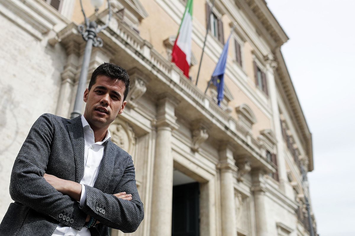 «Io delfino di Salvini? Per adesso costruisco la Lega del Sud Italia»