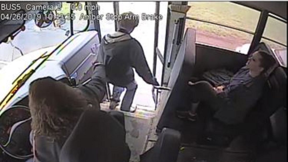 Bus Driver's Quick Thinking Saves Boy From Being Hit By An Oncoming Car In Close Call Video