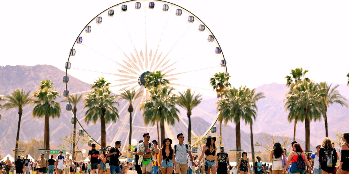 The Coachella Ferris Wheel Is the Hottest Hook-Up Spot