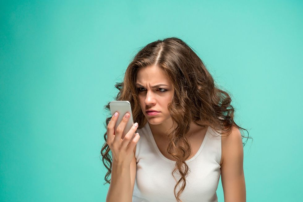 13 Relationship Deal Breakers That Just Might Justify Ghosting Them