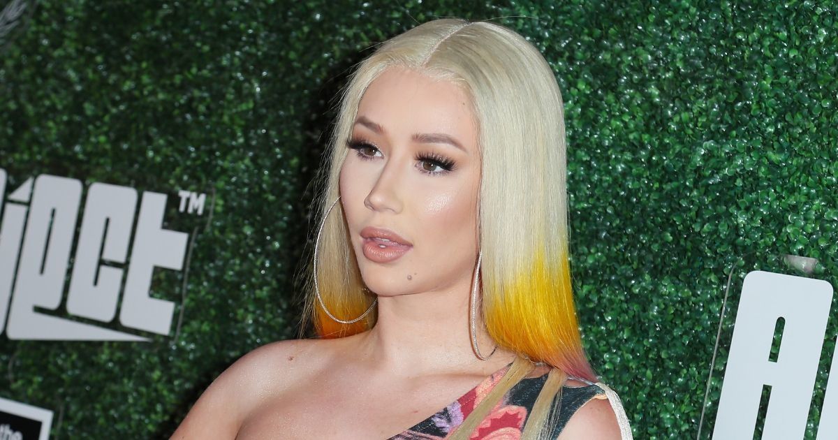 Iggy Azalea Issues Emotional Statement After Topless GQ Photoshoot Outtakes Are Leaked Online