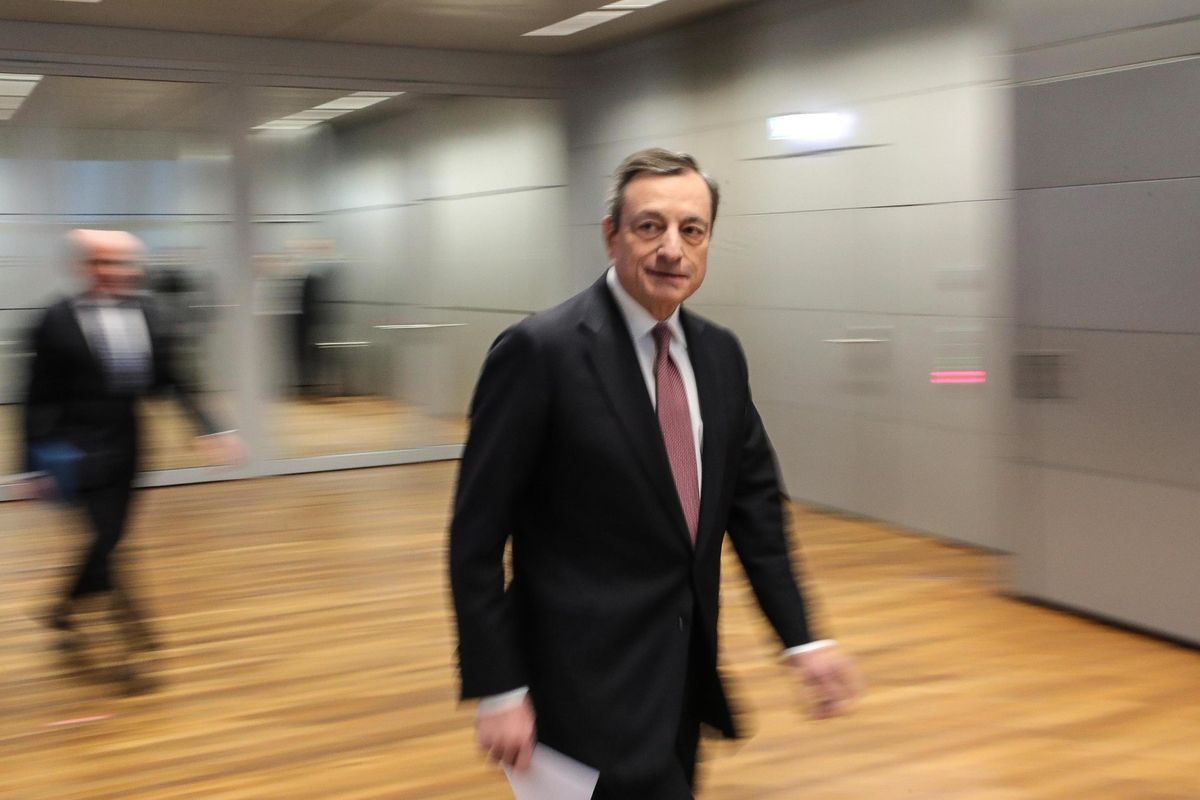 A Draghi saltano i minibot al naso