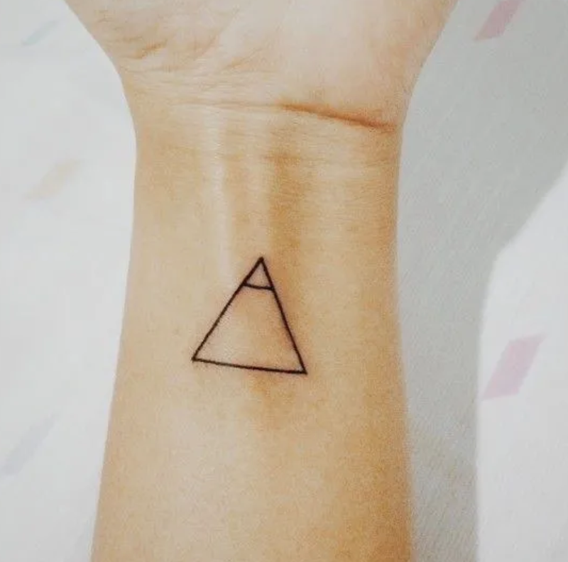 20 Small Tattoos With Big Meanings