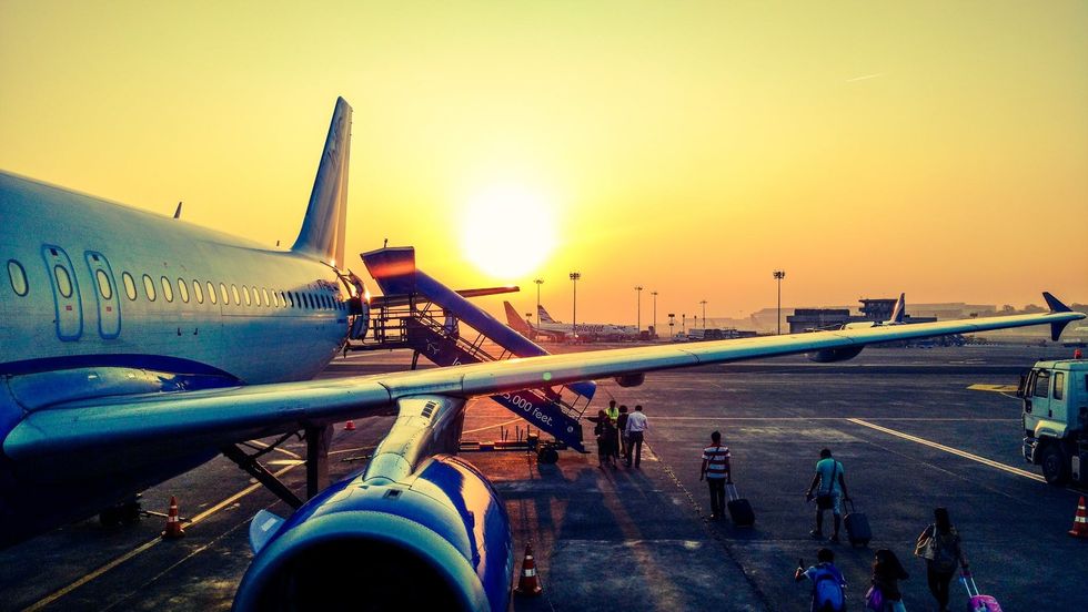 11 Thoughts Every Anxious Flyer Has Before Their Flight