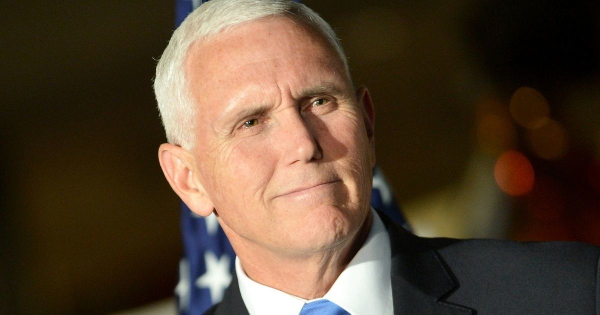 Dozens Of Students And Faculty Walk Out Ahead Of Mike Pence's Commencement Speech At Christian University In Indiana