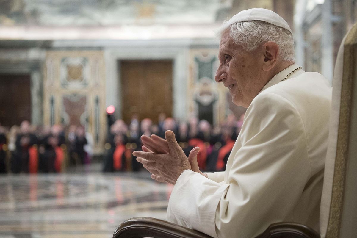 Ratzinger in campo per tenere unita la Chiesa