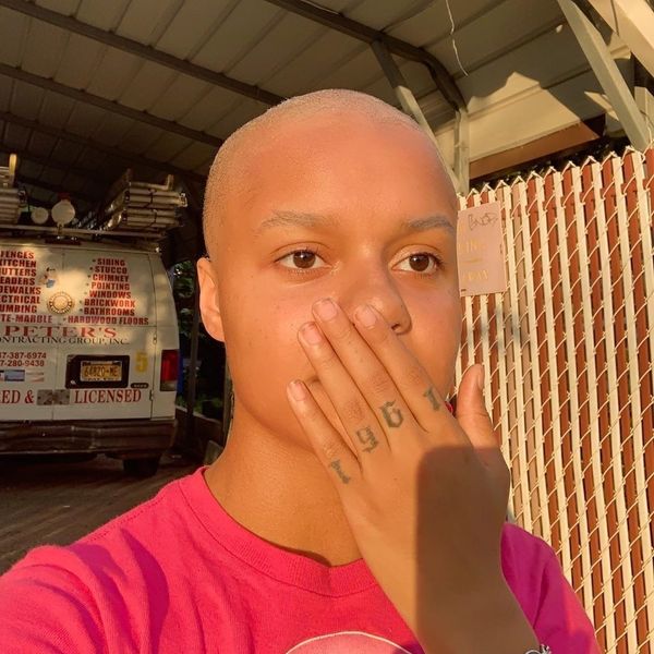 Influencer Loses Hair on Instagram Live