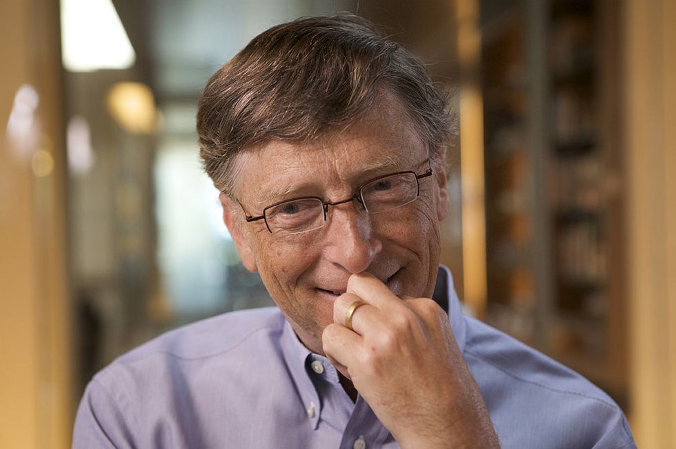 Bill Gates Explains The ‘Safest’ Age To Give A Kid A Cellphone