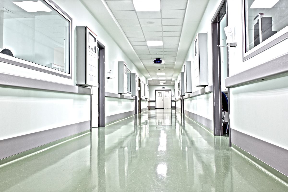 Il reparto ospedaliero? È chiuso per ferie