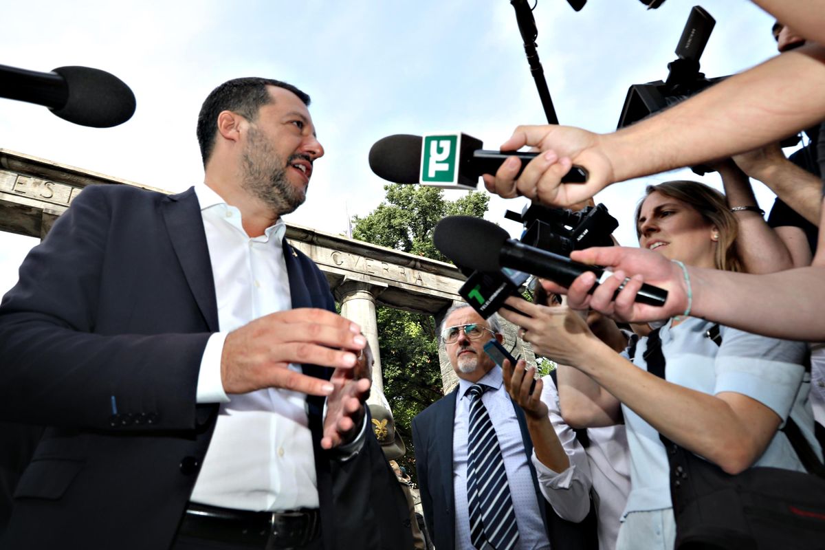 Vogliono liberarsi di Salvini con scandali farlocchi o riscaldati