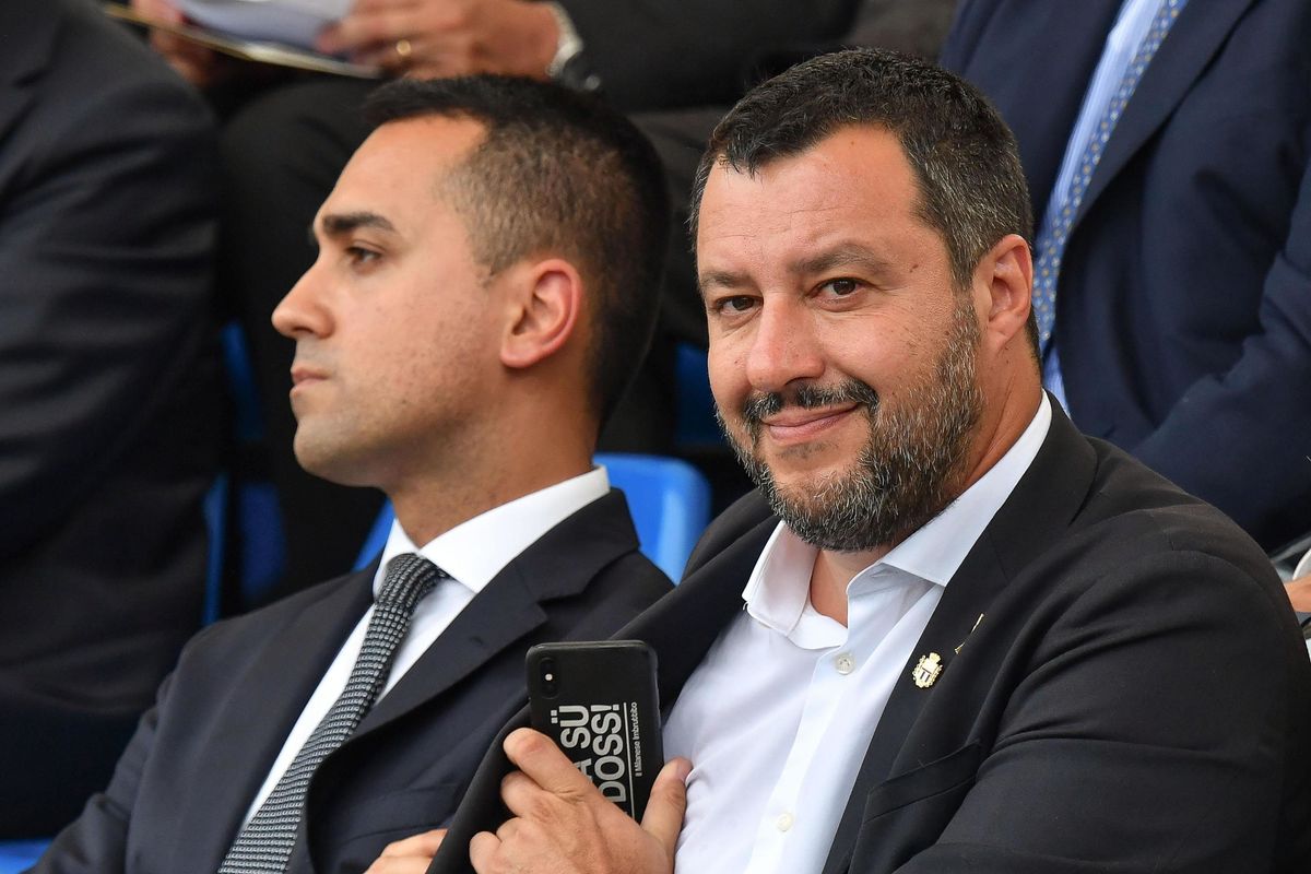 Di Maio prova a bacchettare Salvini. Ma così demolisce anche la sua sindaca