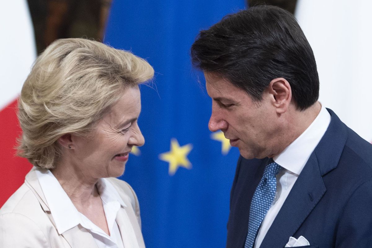 «Elezioni o manovra». Che bugia: Monti l’ha fatta in due settimane