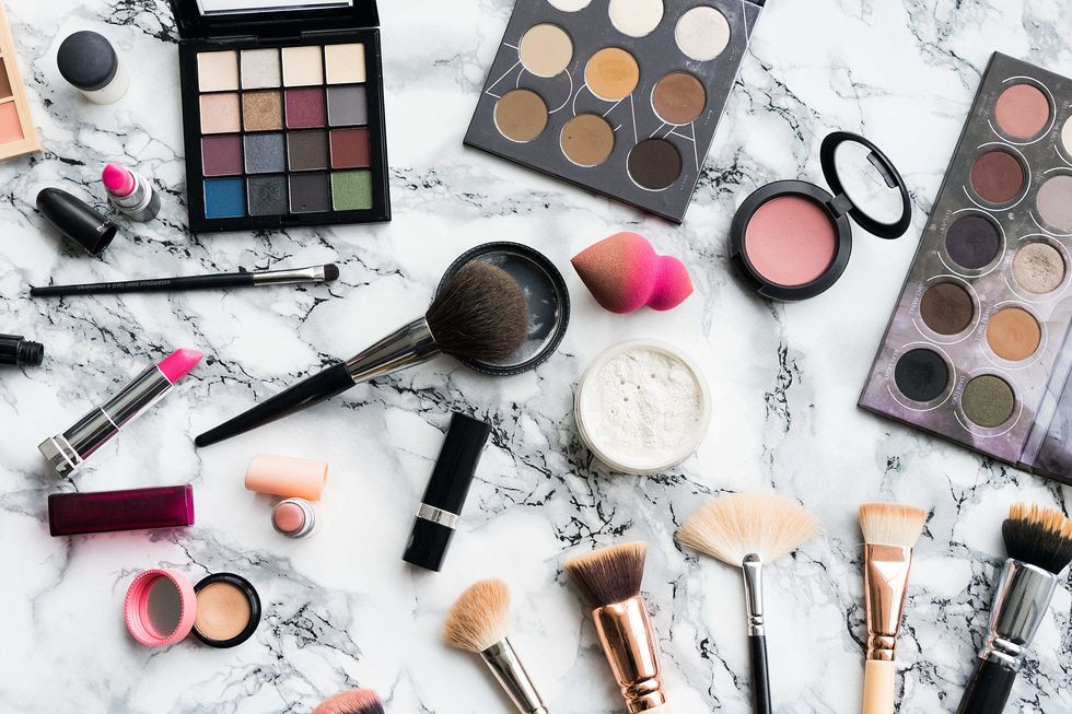 10 Makeup Products That Are Bound To Give You A Snatched Look