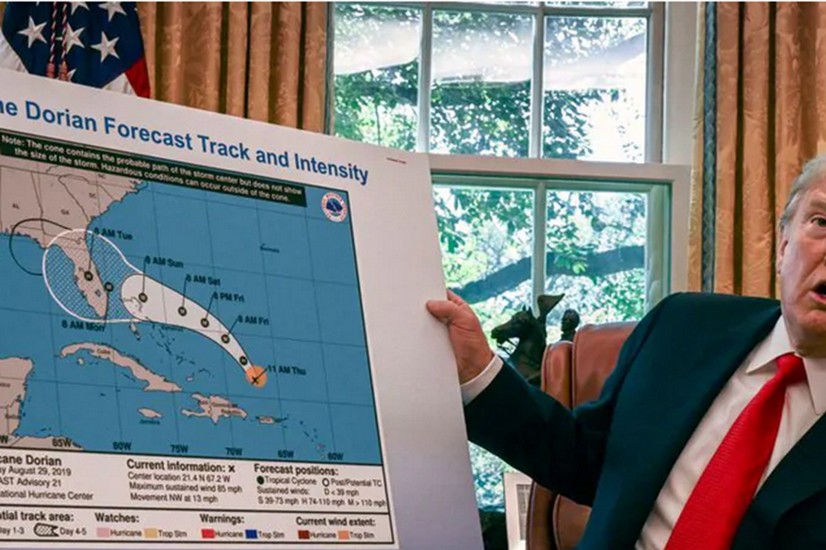 A Fox News anchor ripped on Trump's hurricane map calling it ‘fake news’