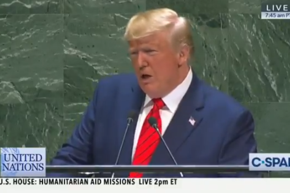 Trump Wins Nobel Peace Prize For Reading Weirdass UN Speech ALMOST Perfectly!