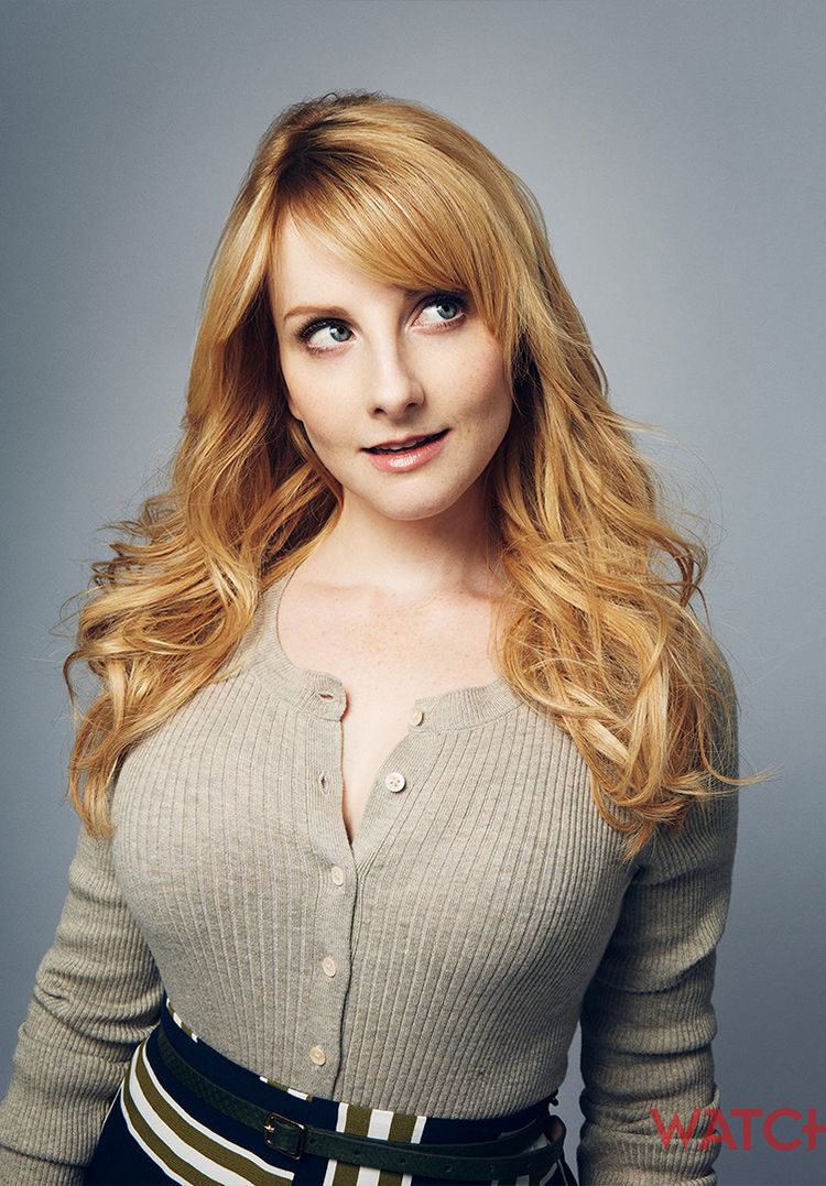 Melissa Rauch Of The Big Bang Theory Is Mesmerizing In These Photos - Watch Magazine