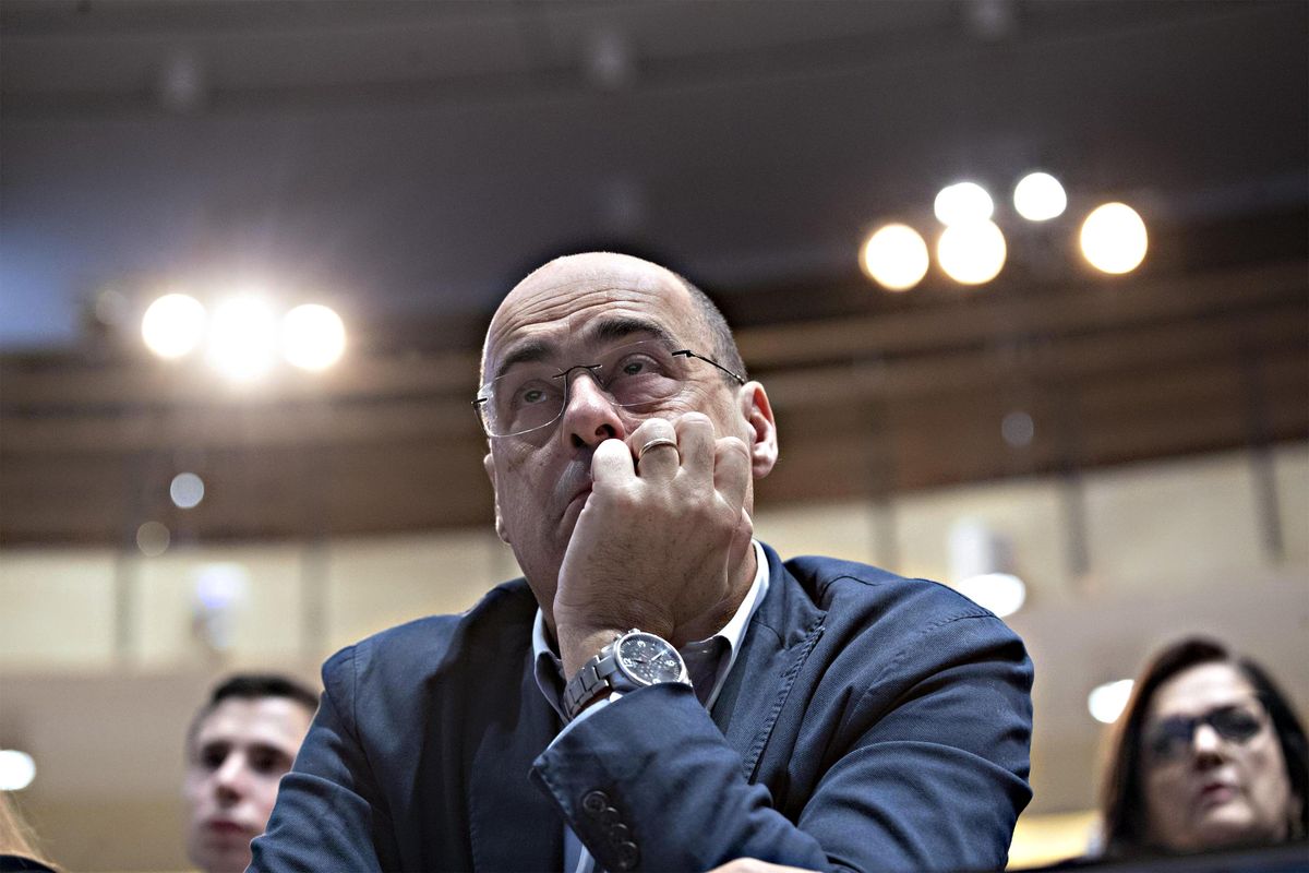 Il Pd è allo sbando. Zingaretti si rimangia l’inciucio di agosto: «Io ve l’avevo detto»
