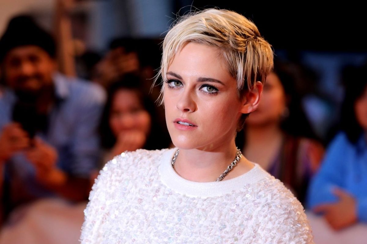 kristen stewart gay