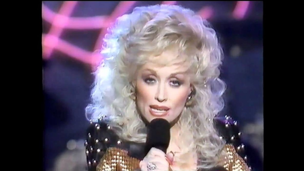 18 times Dolly Parton’s Twitter account was the most delightful thing on the Internet