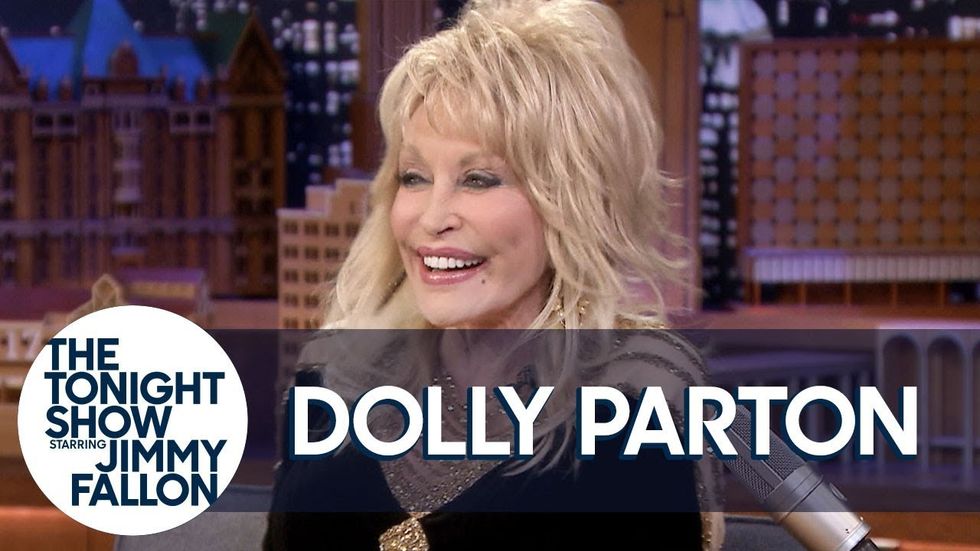 A Dolly Parton Beauty Line Is in the Works - PAPER