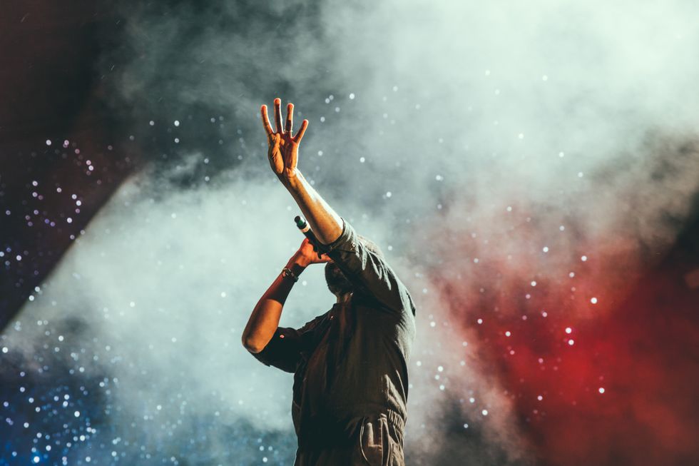 21 Songs To Sing At The Top Of Your Lungs Despite Your Talent